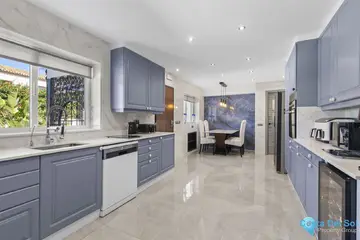 5 bedroom House for Sale in Estepona-45009