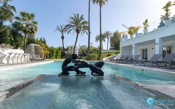 6 bedroom House for Sale in Atalaya-45115