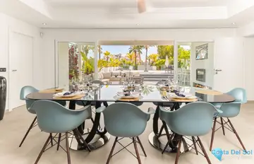 6 bedroom House for Sale in Atalaya-45129