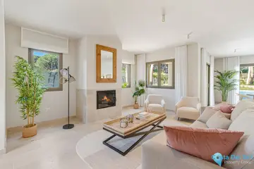7 bedroom House for Sale in Hacienda Las Chapas-45174