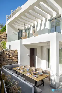 5 bedroom House for Sale in Elviria-45190