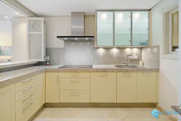 3 bedroom Apartment for Sale in Marbella-45282