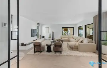 5 bedroom House for Sale in Guadalmina Baja-45402