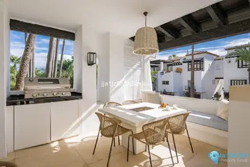 3 bedroom Apartment for Sale in The Golden Mile-45415