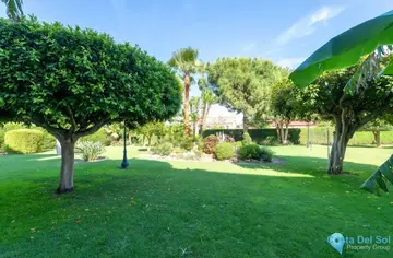 4 bedroom Apartment for Sale in Málaga Centro-17164