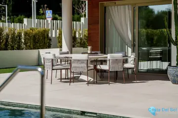 4 bedroom Apartment for Sale in The Golden Mile-45499