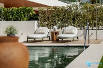 4 bedroom Apartment for Sale in The Golden Mile-45500