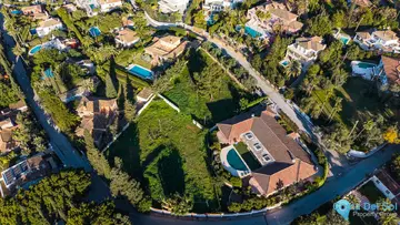 3749m2 Plot for Sale in The Golden Mile-45507