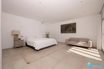 9 bedroom House for Sale in Hacienda Las Chapas-45545