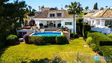 7 bedroom House for Sale in Aloha-45566