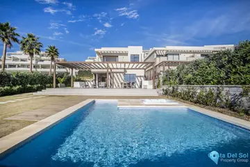 5 bedroom House for Sale in New Golden Mile-45657