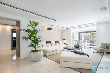 5 bedroom House for Sale in Nueva Andalucía-45717