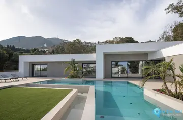 5 bedroom House for Sale in Benalmadena Costa-45765