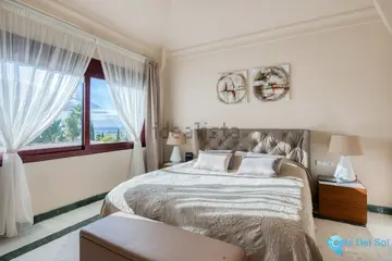 5 bedroom House for Sale in Los Flamingos-45784