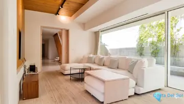 5 bedroom House for Sale in El Madroñal-45810