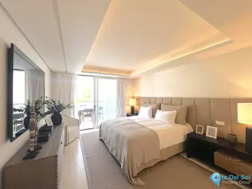 3 bedroom Apartment for Sale in The Golden Mile-45944