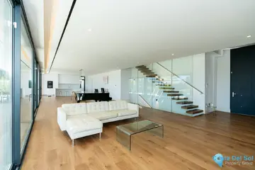 6 bedroom House for Sale in Marbesa-46134