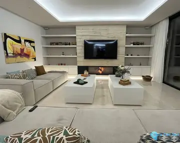5 bedroom House for Sale in Marbella-46153