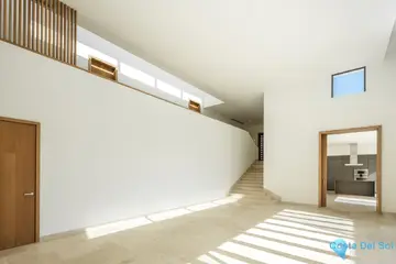 5 bedroom House for Sale in Casares-46171