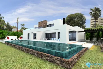 4 bedroom House for Sale in Guadalmina Baja-46176
