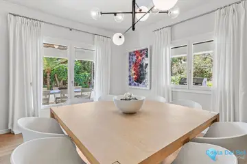 5 bedroom House for Sale in The Golden Mile-46206