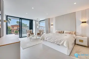 5 bedroom House for Sale in San Pedro de Alcántara-46302