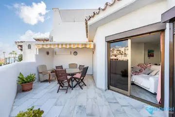 2 bedroom Apartment for Sale in Elviria-17244