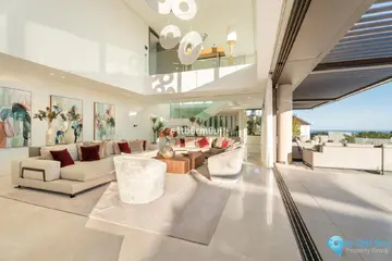 5 bedroom House for Sale in La Quinta-46351