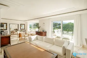 7 bedroom House for Sale in Aloha-46492