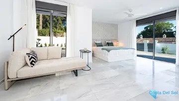 5 bedroom House for Sale in Marbella-46525