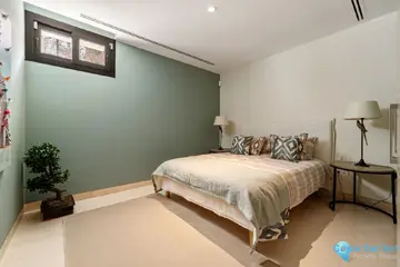 5 bedroom House for Sale in Nueva Andalucía-46540