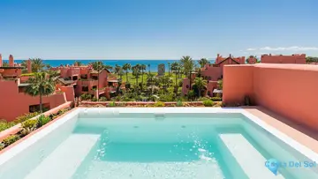 3 bedroom Apartment for Sale in New Golden Mile