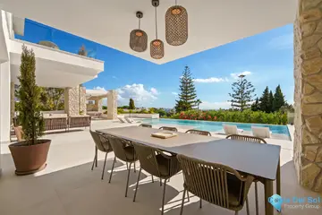 5 bedroom House for Sale in La Quinta-46573