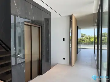 4 bedroom House for Sale in Nueva Andalucía-46592