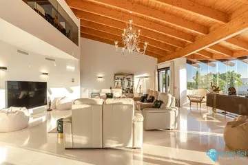 8 bedroom House for Sale in Los Flamingos-46671