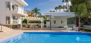 7 bedroom House for Sale in Nueva Andalucía-46715