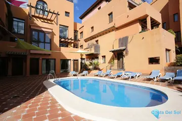 3 bedroom Apartment for Sale in Estepona