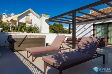 3 bedroom Apartment for Sale in The Golden Mile-46744