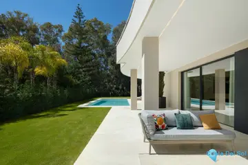 5 bedroom House for Sale in Nueva Andalucía-46823