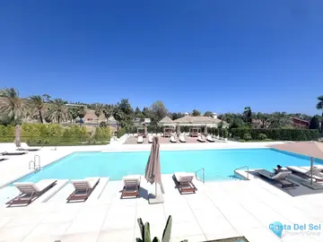 5 bedroom Apartment for Sale in The Golden Mile-46951