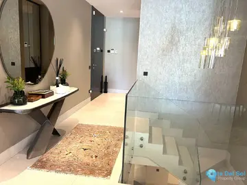 5 bedroom Apartment for Sale in The Golden Mile-46957