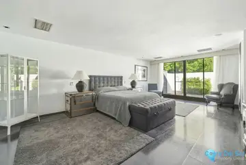 6 bedroom House for Sale in Guadalmina Baja-46979