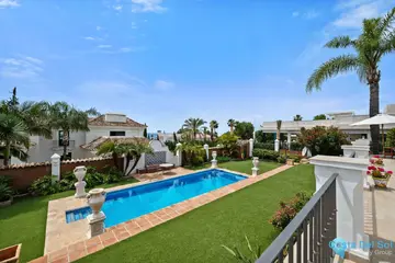 5 bedroom House for Sale in Sierra Blanca-47042