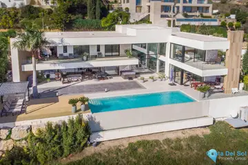 5 bedroom House for Sale in Benahavís