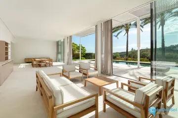 4 bedroom House for Sale in Casares-47173