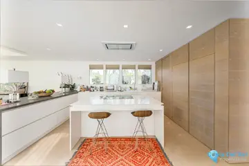3 bedroom Apartment for Sale in The Golden Mile-47243