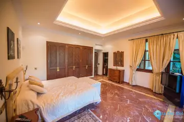 8 bedroom House for Sale in La Zagaleta-47284