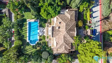 7 bedroom House for Sale in Sierra Blanca-47293