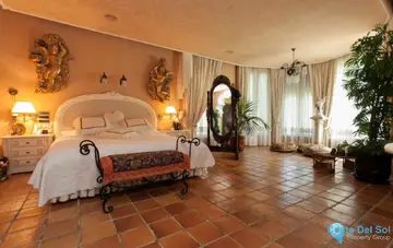 6 bedroom House for Sale in Cerros del Aguila-47340