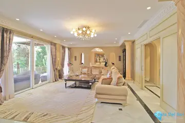 7 bedroom House for Sale in Bahía de Marbella-47364
